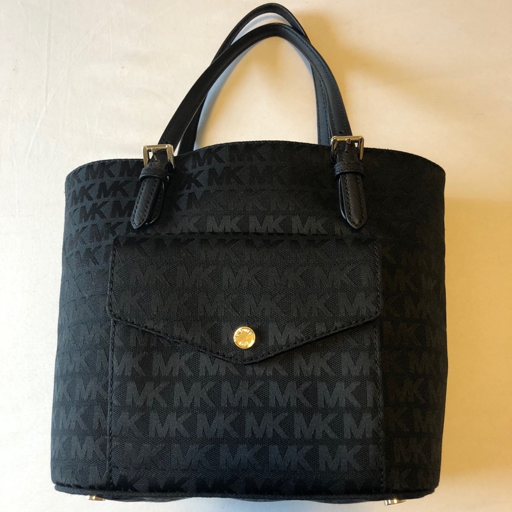 Michael Kors Black Jet Set Item Small Tote 🖤